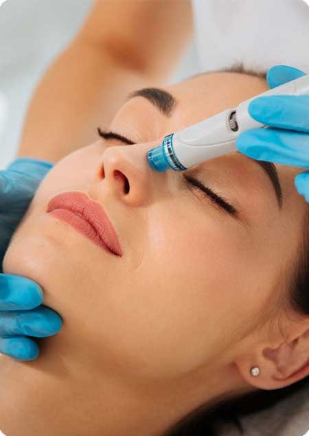 Hydra Facial